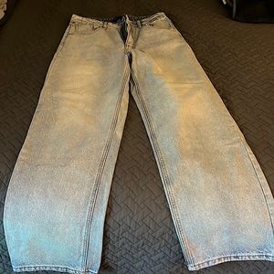 Light-washed SHEIN jeans, size 32